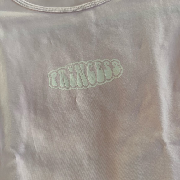 Cute Princess Pink top ! Never worn 💝 - Picture 3 of 3